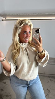 Trendy blouse Beige