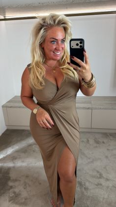 dress 8557 Camel