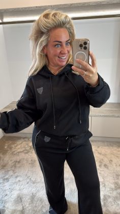 CVV Hoody with stripe Zwart